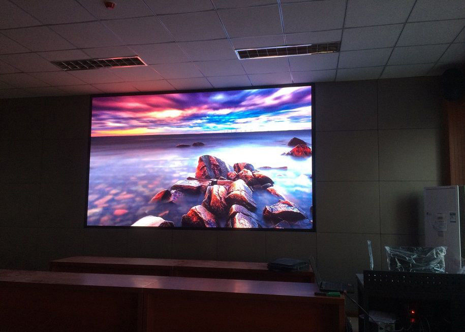 중국 작은 화소 피치 5 HD LED 영상 벽 풀 컬러 실내 텔레비젼 패널 100V-240V 공장